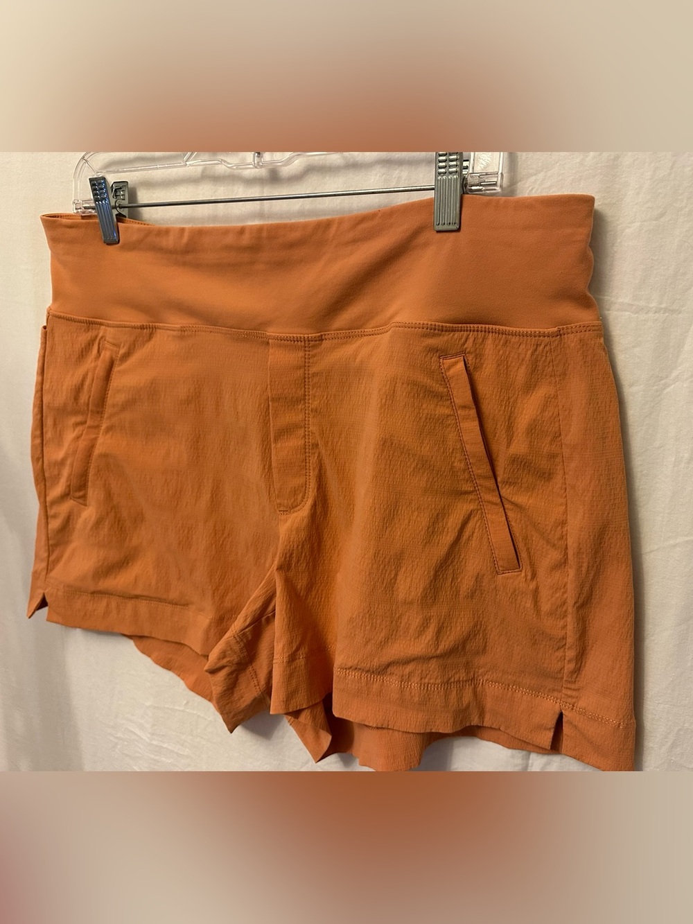 Athleta Trekkie North Shorts Terracotta Orange Hiking Travel XL Utility - Picture 2 of 9